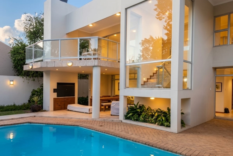 4 Bedroom Property for Sale in Heuwelsig Free State
